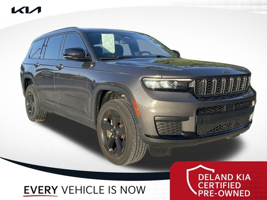 2022 Jeep Grand Cherokee L Altitude — photo 1 of 36