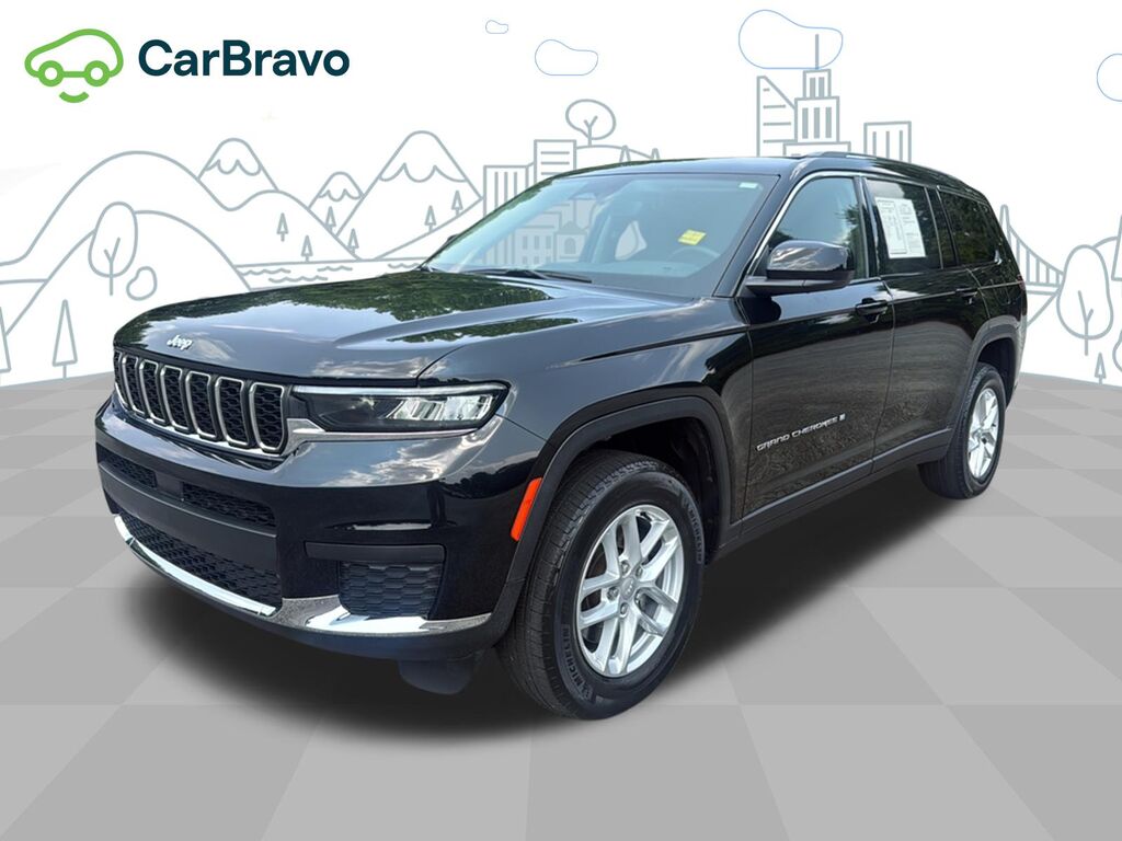 2023 Jeep Grand Cherokee L Laredo 4x2 — photo 1 of 7