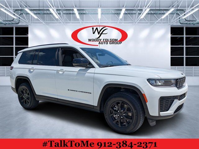 2026 Jeep Grand Cherokee L Laredo Altitude