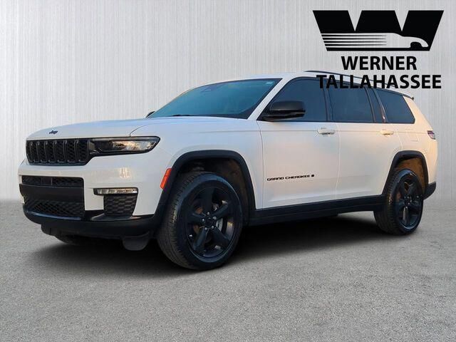 2023 Jeep Grand Cherokee L Limited — photo 1 of 13