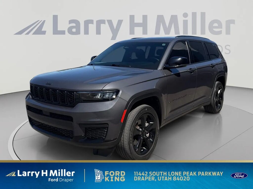 2021 Jeep Grand Cherokee L Laredo — photo 1 of 20