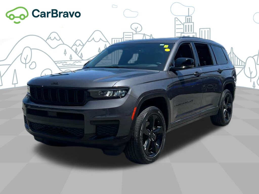 2023 Jeep Grand Cherokee L Altitude 4x4 — photo 1 of 6