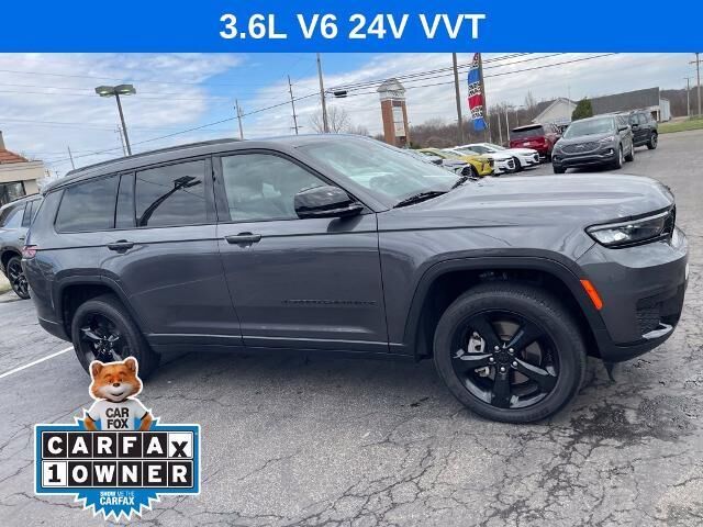 2023 Jeep Grand Cherokee L Laredo