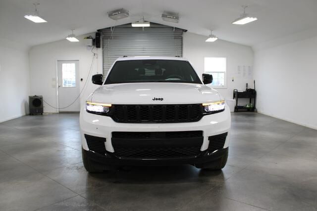2024 Jeep Grand Cherokee L Laredo