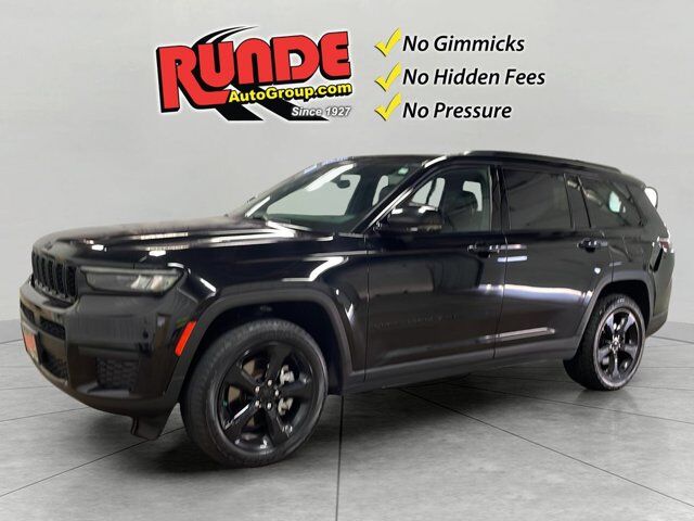 2021 Jeep Grand Cherokee L Altitude — photo 1 of 13