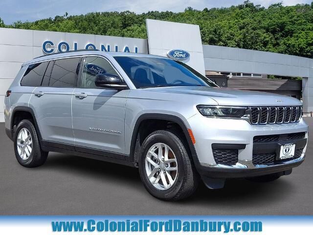 2024 Jeep Grand Cherokee L Laredo — photo 1 of 26