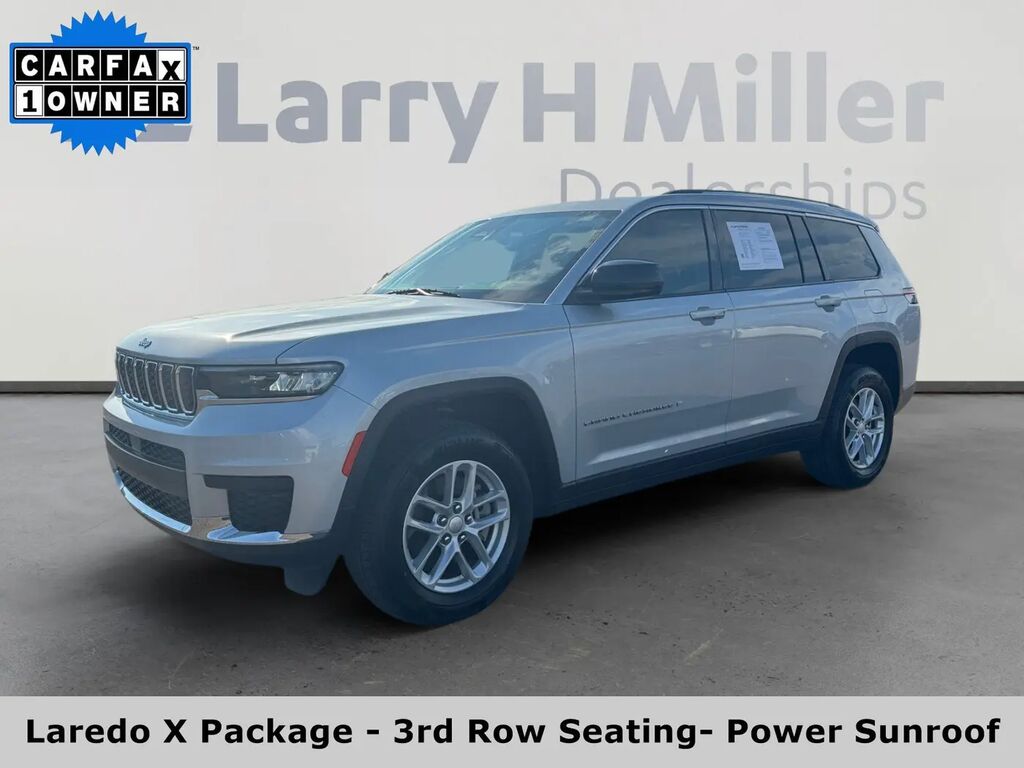 2023 Jeep Grand Cherokee L Laredo — photo 1 of 13