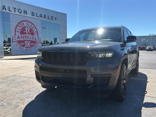 2021 Jeep Grand Cherokee L Laredo