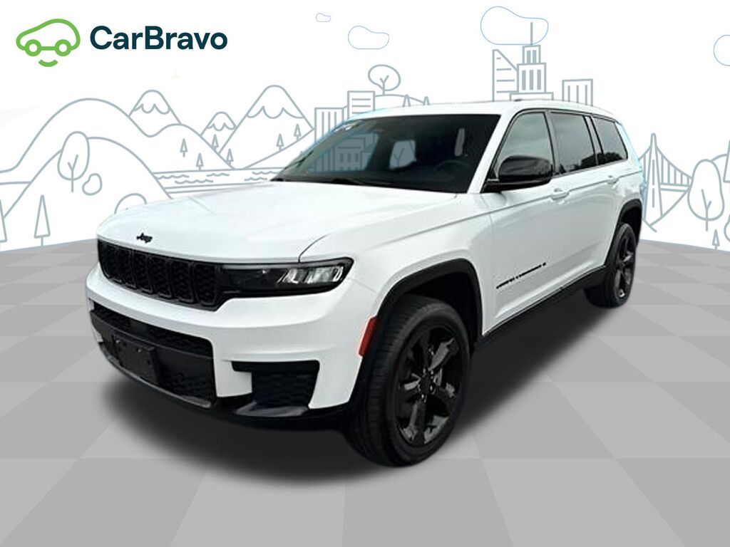 2023 Jeep Grand Cherokee L Altitude 4x4 — photo 1 of 6