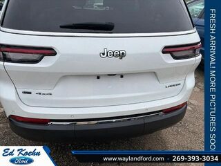 2022 Jeep Grand Cherokee L Laredo