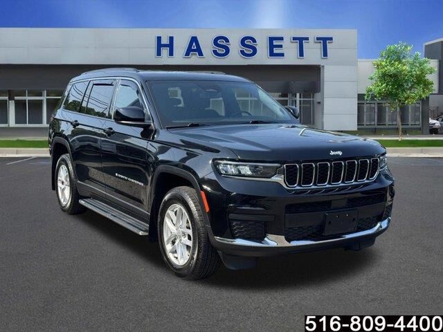 2024 Jeep Grand Cherokee L Laredo — photo 1 of 13