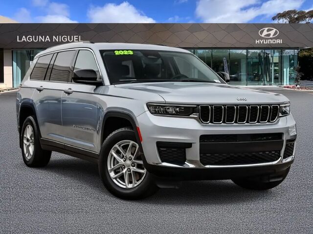 2023 Jeep Grand Cherokee L Laredo