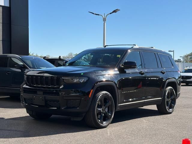 2024 Jeep Grand Cherokee L Laredo