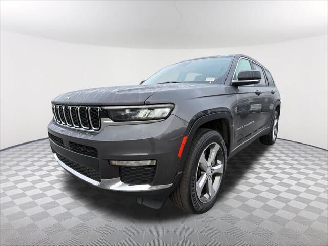 2022 Jeep Grand Cherokee L Limited — photo 1 of 26