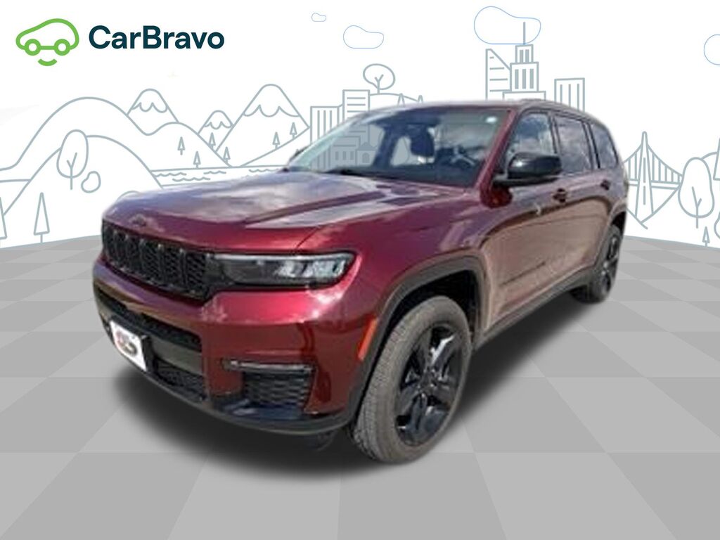 2023 Jeep Grand Cherokee L Limited 4x4 — photo 1 of 7