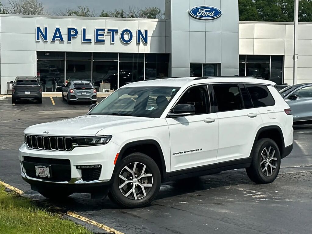 2023 Jeep Grand Cherokee L Limited — photo 1 of 13
