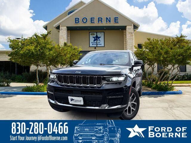 2024 Jeep Grand Cherokee L Limited — photo 1 of 13