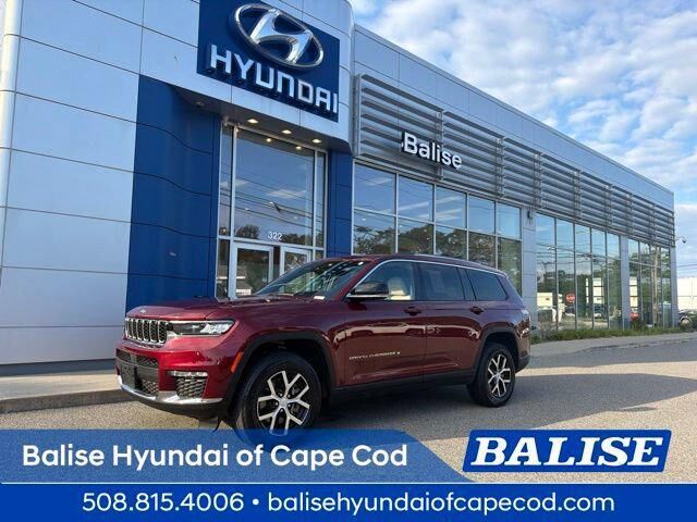 2023 Jeep Grand Cherokee L Limited — photo 1 of 39