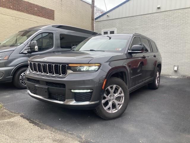 2022 Jeep Grand Cherokee L Limited — photo 1 of 3