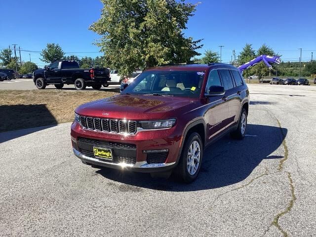 2024 Jeep Grand Cherokee L Limited — photo 1 of 10