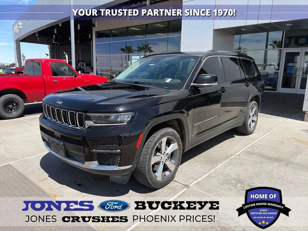 2021 Jeep Grand Cherokee L Limited — photo 1 of 1