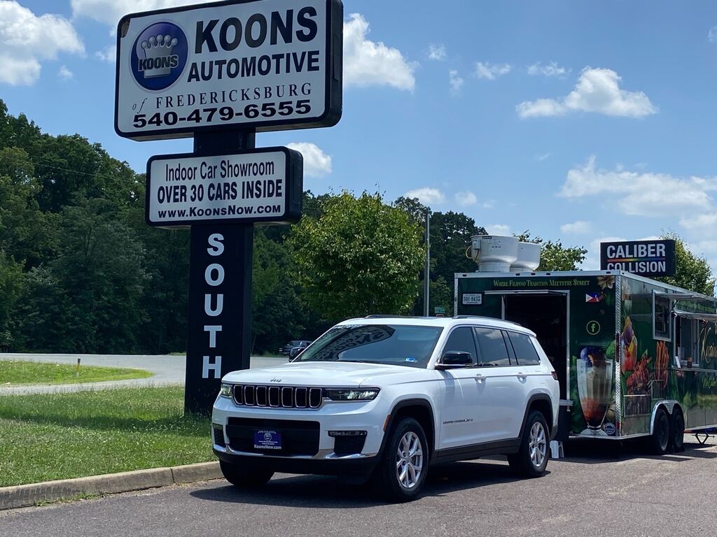 2021 Jeep Grand Cherokee L Limited — photo 1 of 13