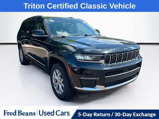 2021 Jeep Grand Cherokee L Limited — photo 1 of 13