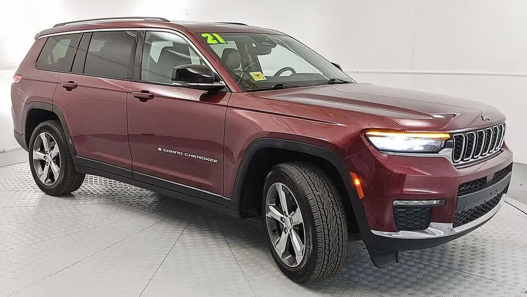2021 Jeep Grand Cherokee L Limited — photo 1 of 13