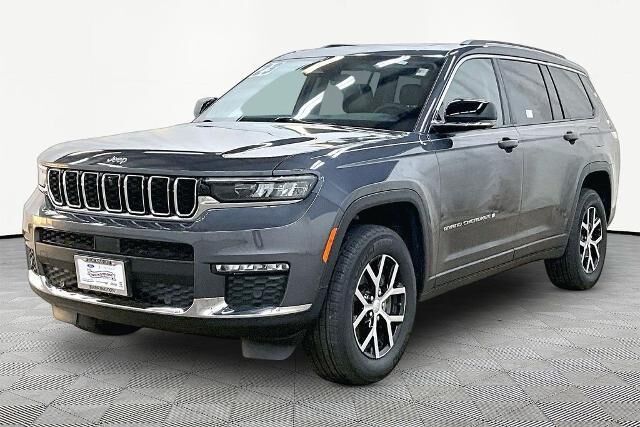 2023 Jeep Grand Cherokee L Limited — photo 1 of 39