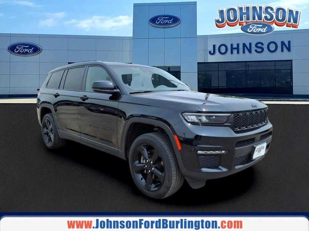 2024 Jeep Grand Cherokee L Limited — photo 1 of 13