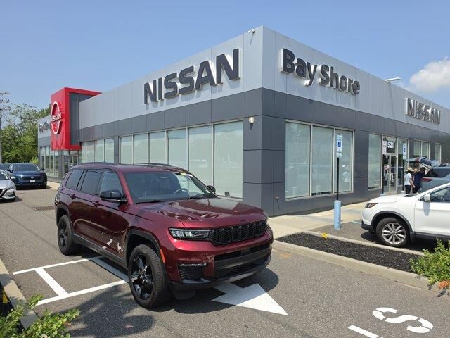 2024 Jeep Grand Cherokee L Limited — photo 1 of 93