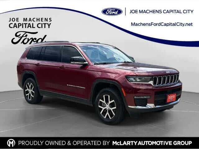 2025 Jeep Grand Cherokee L Limited — photo 1 of 10