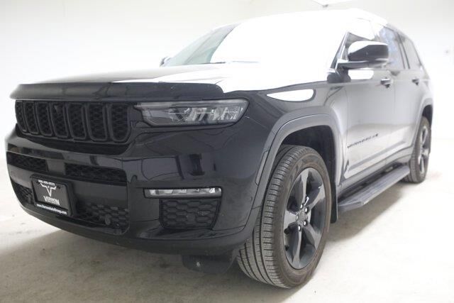 2025 Jeep Grand Cherokee L Limited — photo 1 of 26