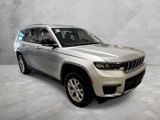 2023 Jeep Grand Cherokee L Limited — photo 1 of 13