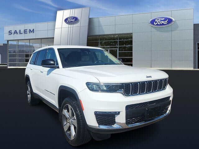 2021 Jeep Grand Cherokee L Limited — photo 1 of 13