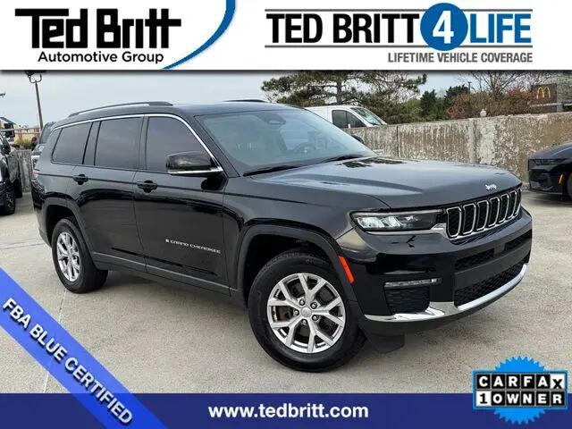 2022 Jeep Grand Cherokee L Limited — photo 1 of 13