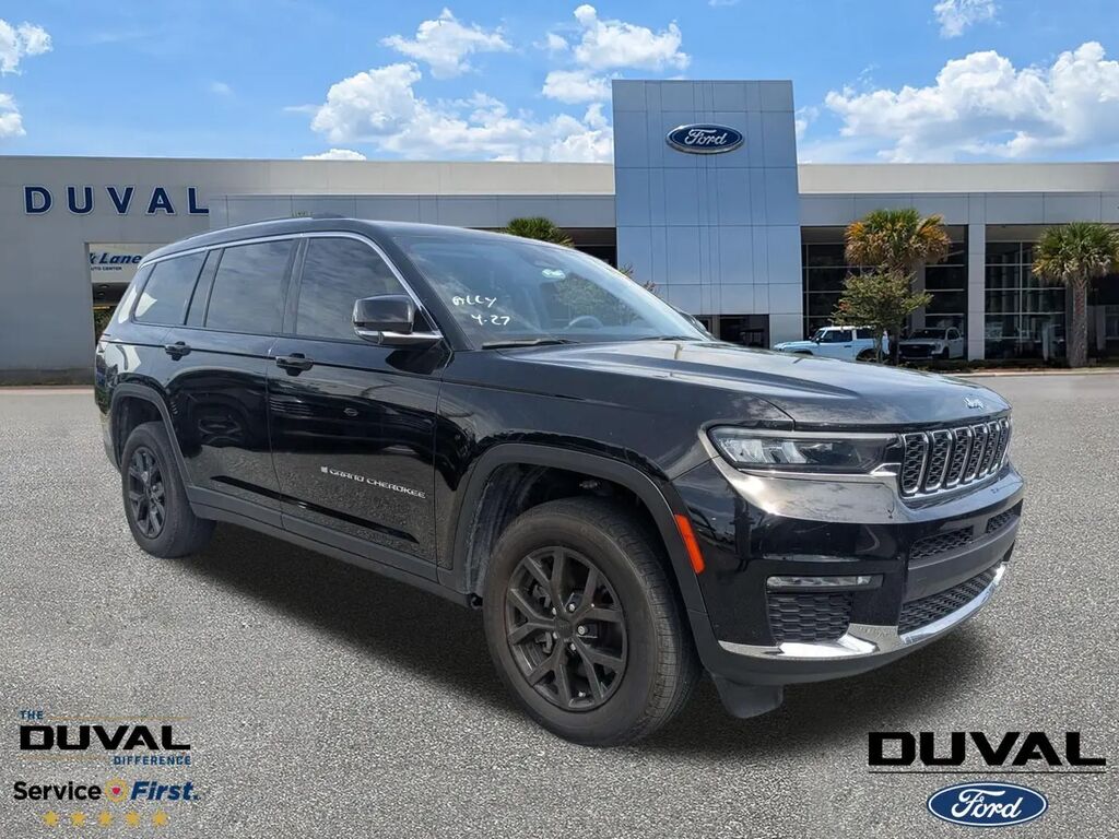 2023 Jeep Grand Cherokee L Limited — photo 1 of 16
