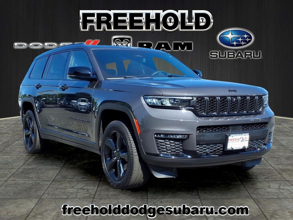 2024 Jeep Grand Cherokee L Limited — photo 1 of 26