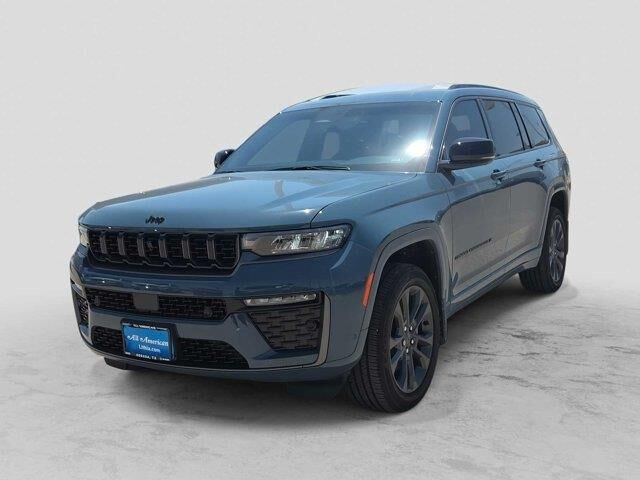 2026 Jeep Grand Cherokee L Limited Reserve — photo 1 of 40