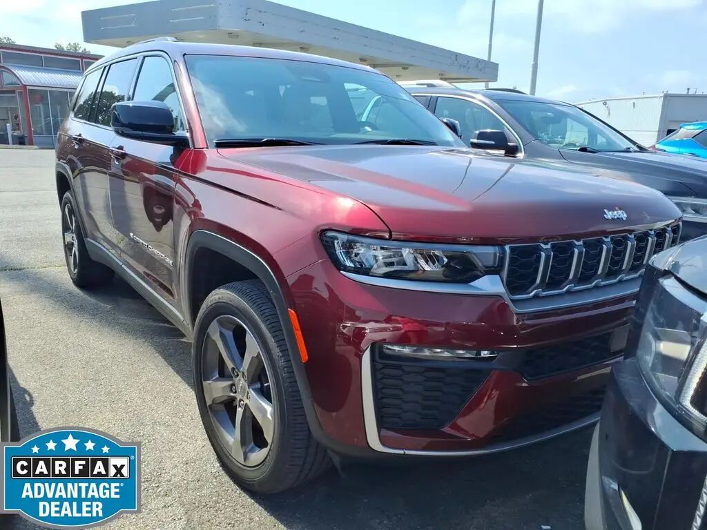 2026 Jeep Grand Cherokee L Limited — photo 1 of 12