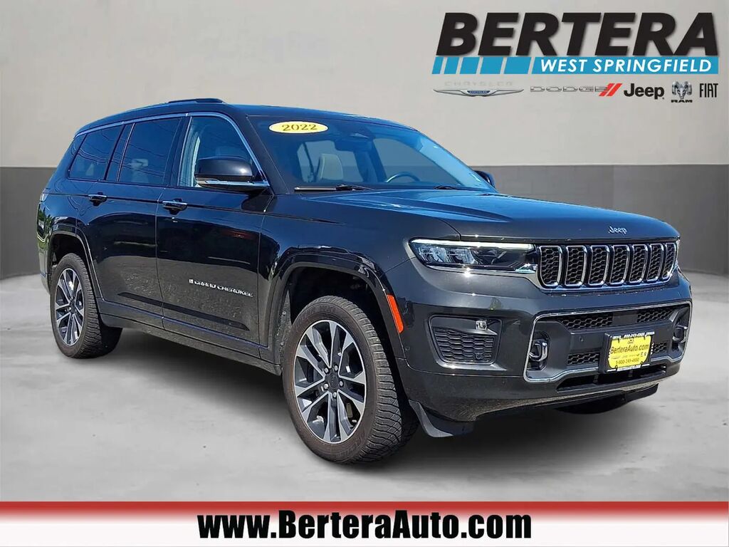 2022 Jeep Grand Cherokee L Overland — photo 1 of 13