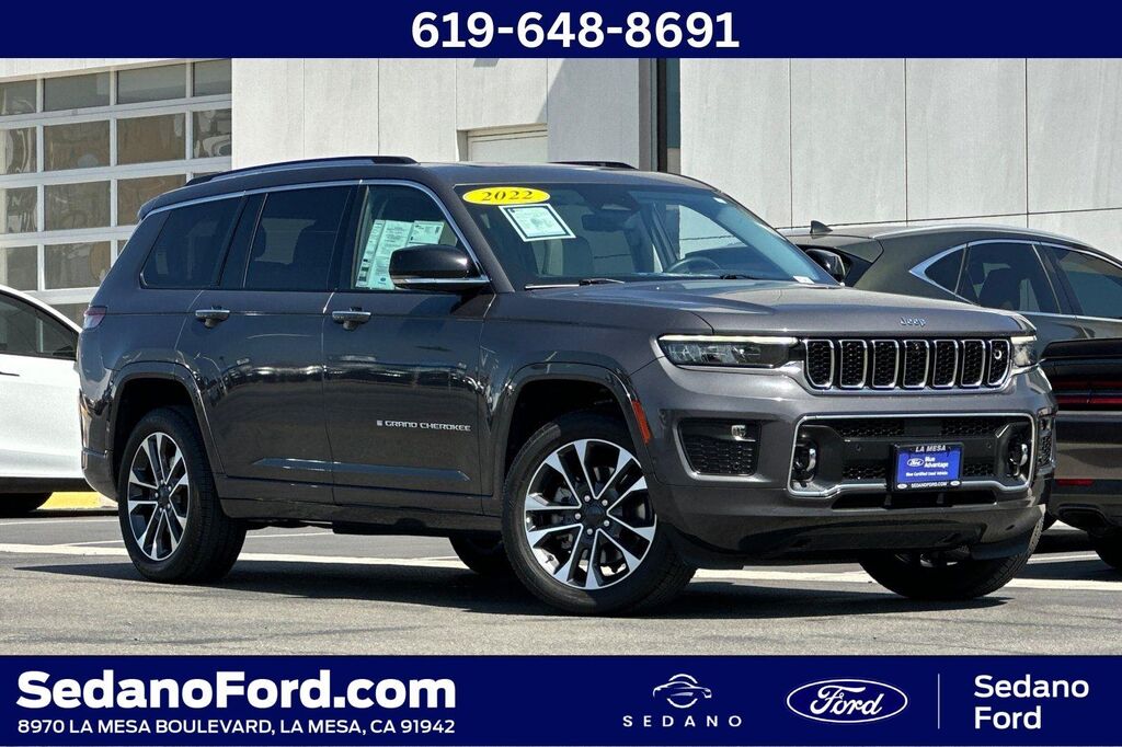 2022 Jeep Grand Cherokee L Overland — photo 1 of 15