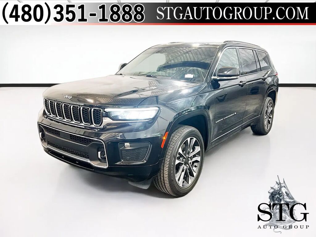 2023 Jeep Grand Cherokee L Overland — photo 1 of 13
