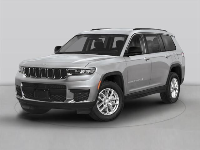 2021 Jeep Grand Cherokee L Overland — photo 1 of 1