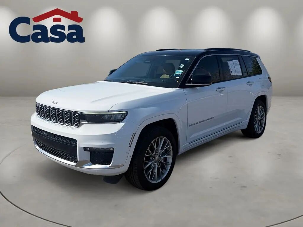 2025 Jeep Grand Cherokee L Summit — photo 1 of 13