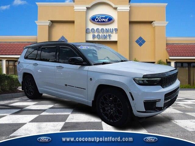 2025 Jeep Grand Cherokee L Summit — photo 1 of 13