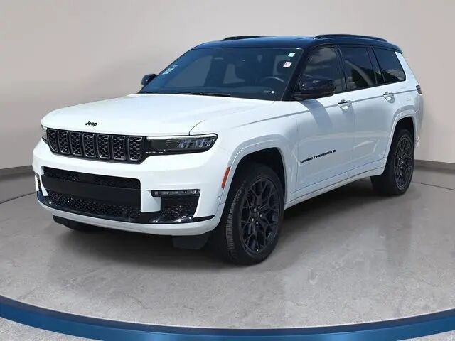 2025 Jeep Grand Cherokee L Summit — photo 1 of 26