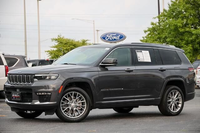 2022 Jeep Grand Cherokee L Summit — photo 1 of 26