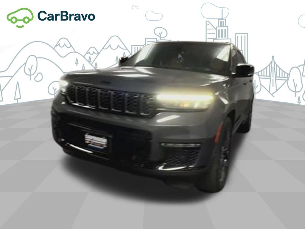 2024 Jeep Grand Cherokee L Summit Reserve 4x4 — photo 1 of 6