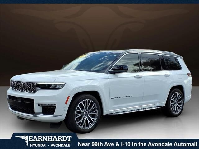 2021 Jeep Grand Cherokee L Summit — photo 1 of 13